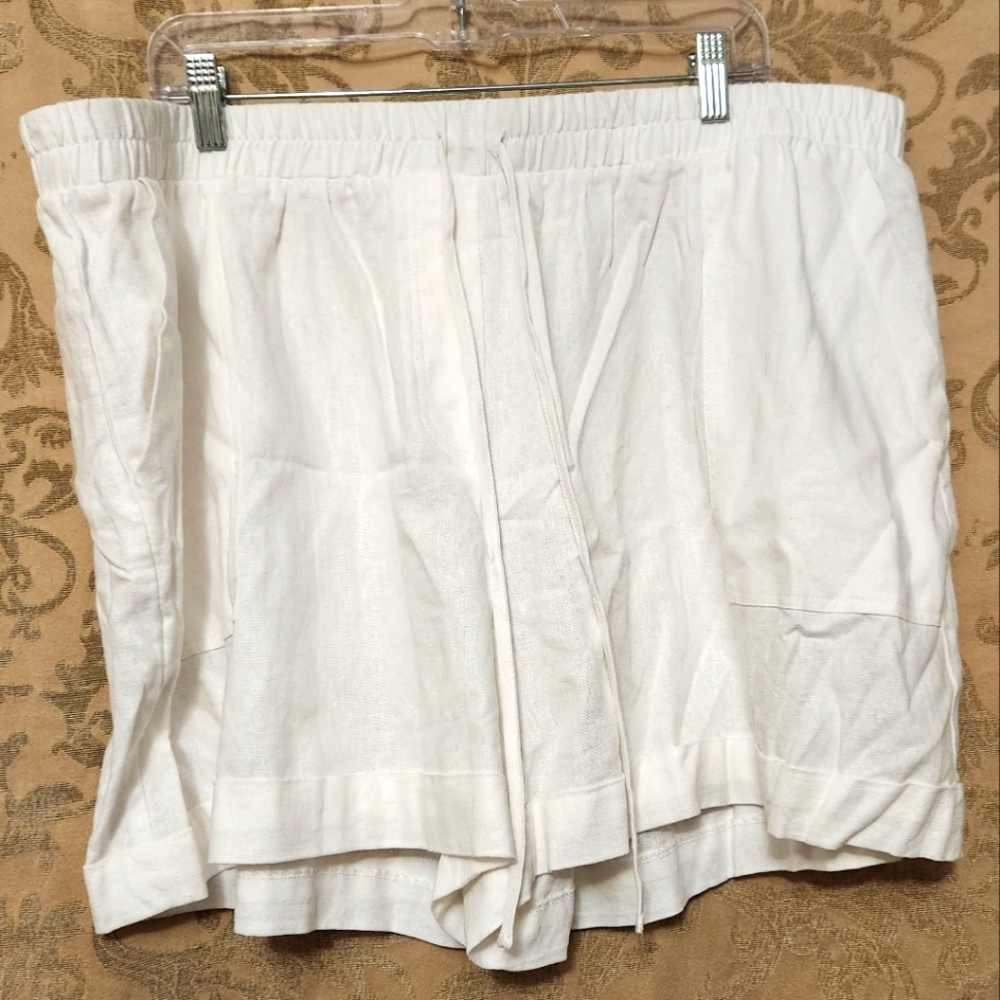 White Linen Blend Shorts Sz 2X
